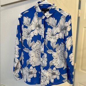 Banana Republic Blue Floral Button-Up Shirt